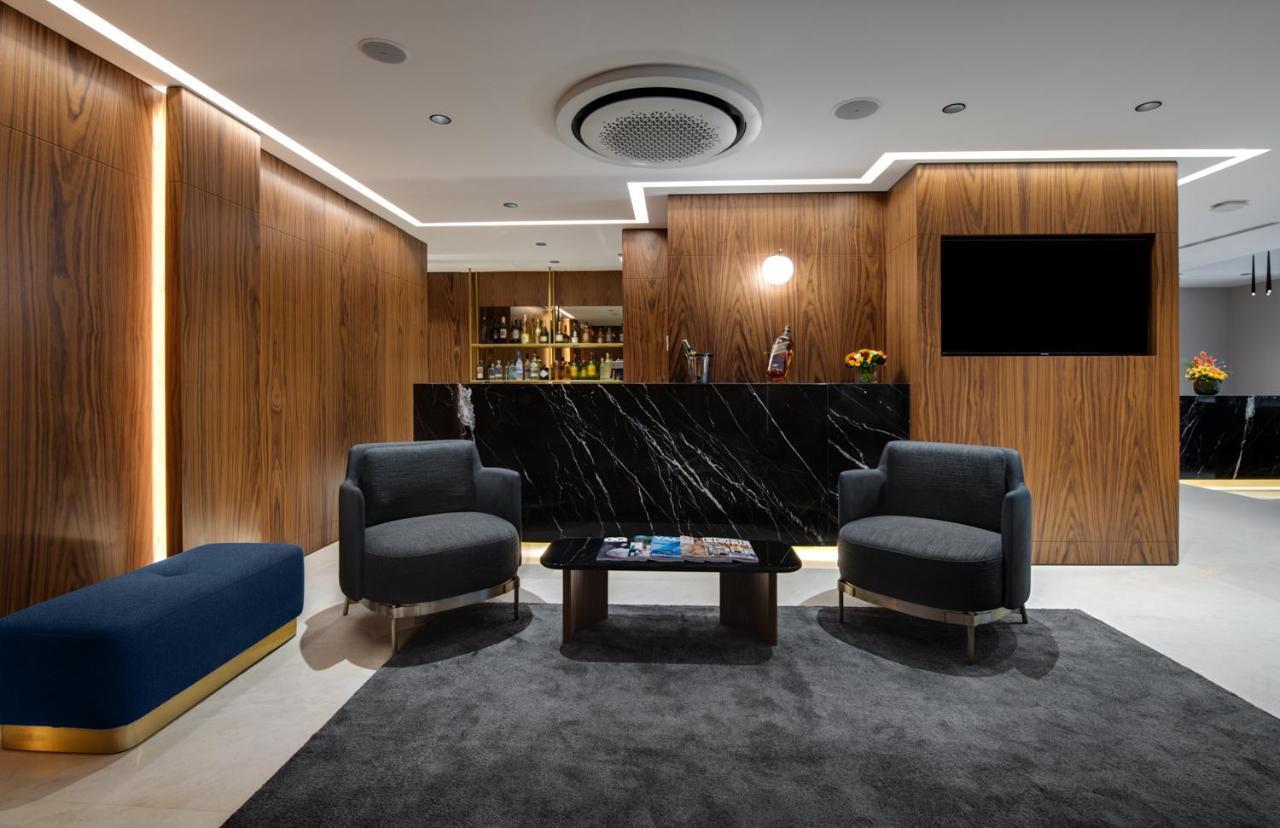 Gleam Collection Hotel Istanbul Bagian luar foto The lounge at the airport
