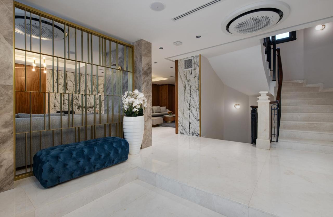 Gleam Collection Hotel Istanbul Bagian luar foto Interior of the hotel